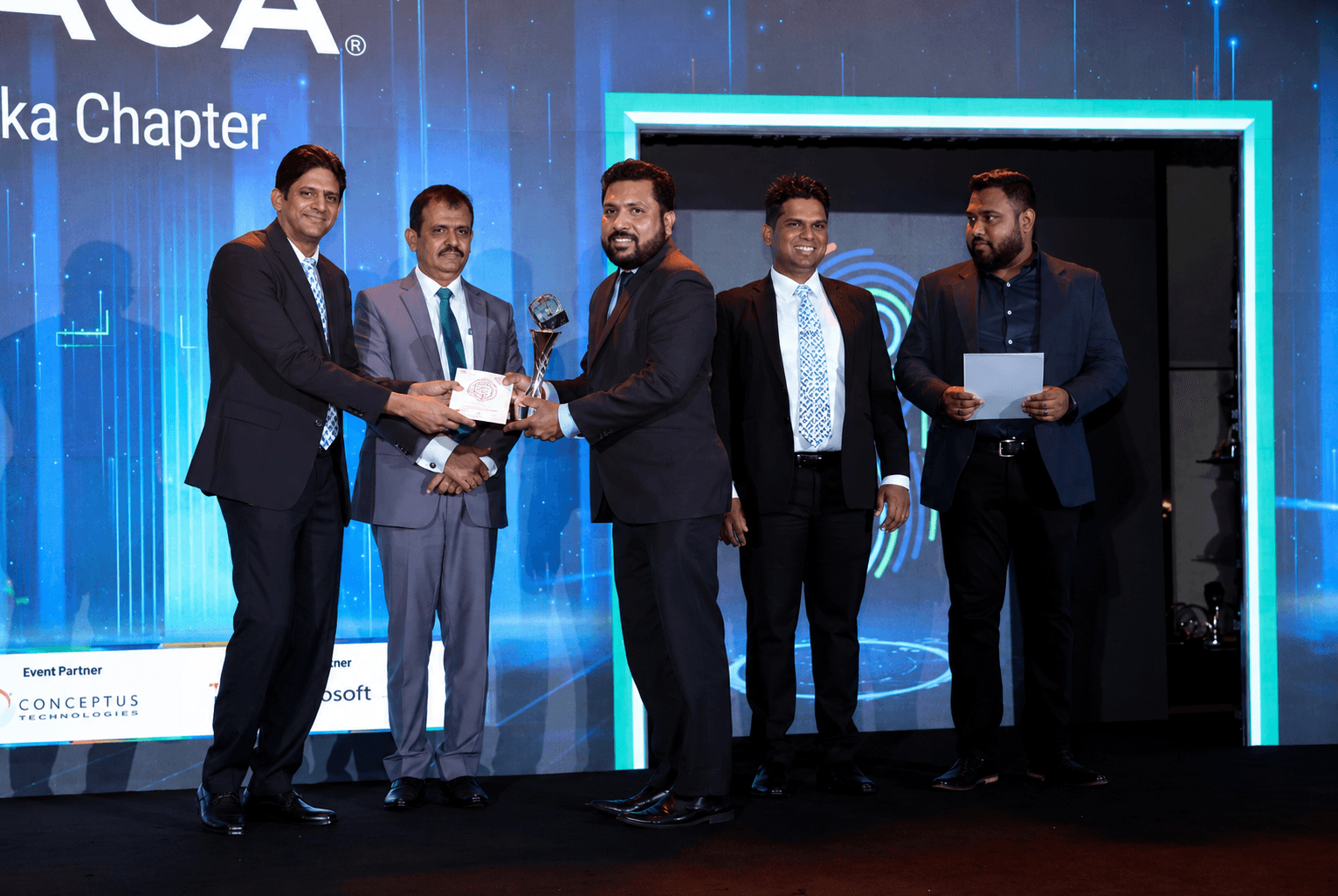 OAK Integrated Systems Triumphs at Digital Trust Awards 2024: Honored as 'Most Outstanding Cybersecurity Solutions Provider of the Year'